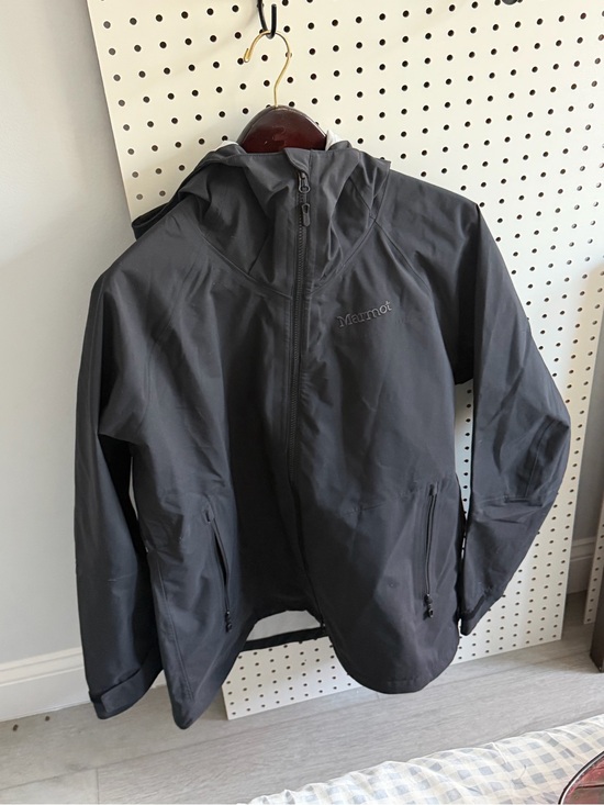 Jackets & Blazers - Marmot  Jacket W XL